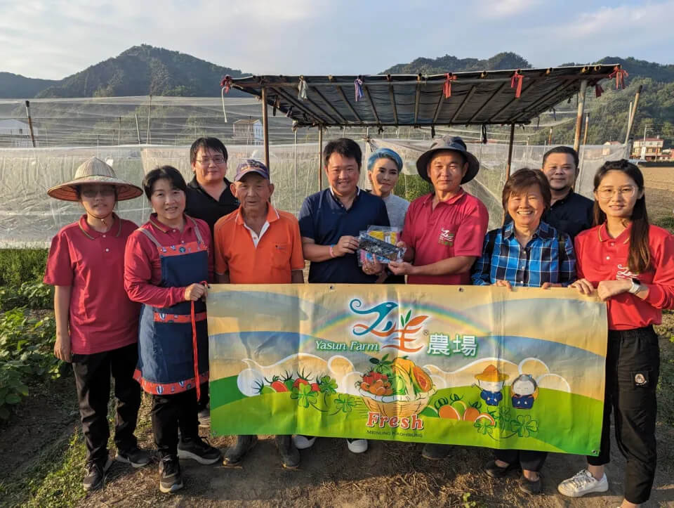 24b97765773f412e666d5ca8d6245ca3